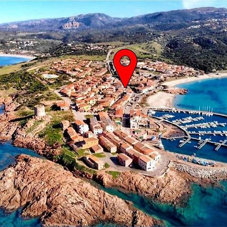 Relax Family House Al Mare Apartamento Isola Rossa Exterior foto